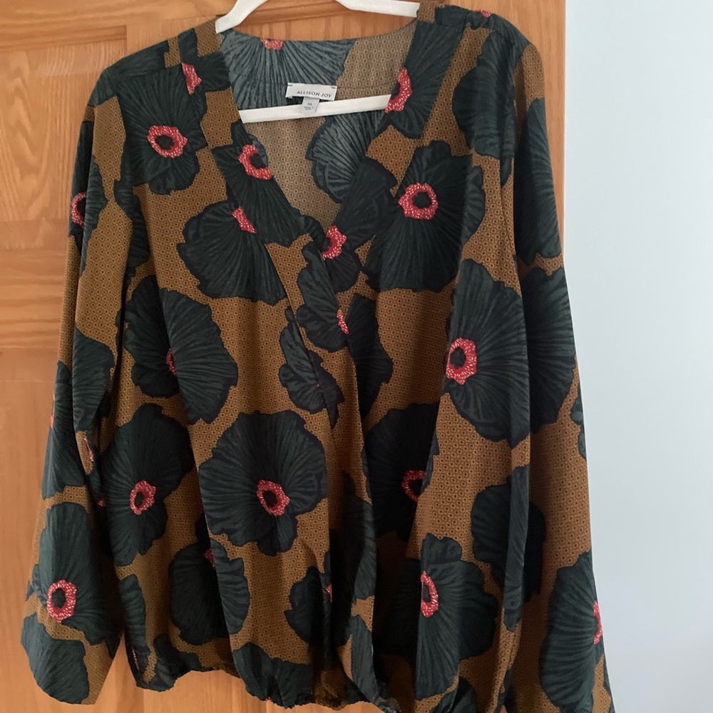 COPY - EVEREVE - Allison Joy  blouse XL